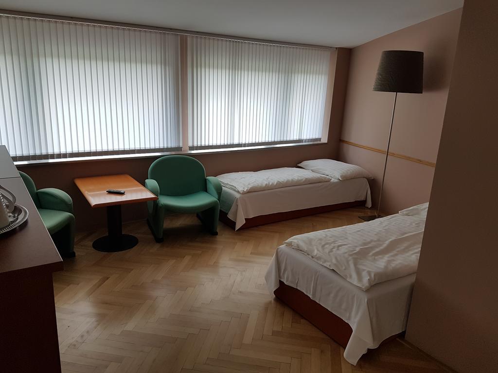 Penzion BránaBeskyd Frydlant nad Ostravici Exterior foto