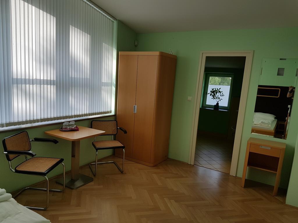 Penzion BránaBeskyd Frydlant nad Ostravici Exterior foto