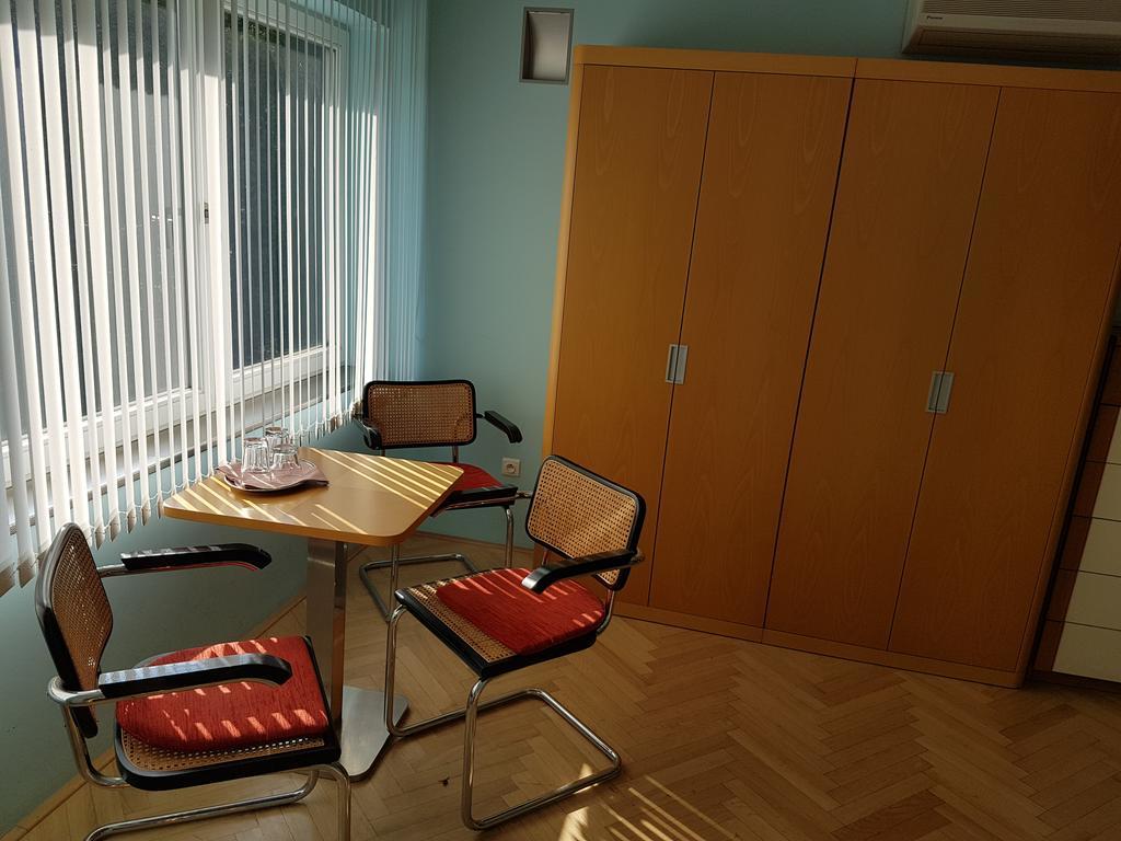 Penzion BránaBeskyd Frydlant nad Ostravici Exterior foto
