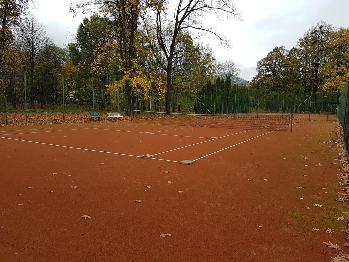 Penzion BránaBeskyd Frydlant nad Ostravici Exterior foto